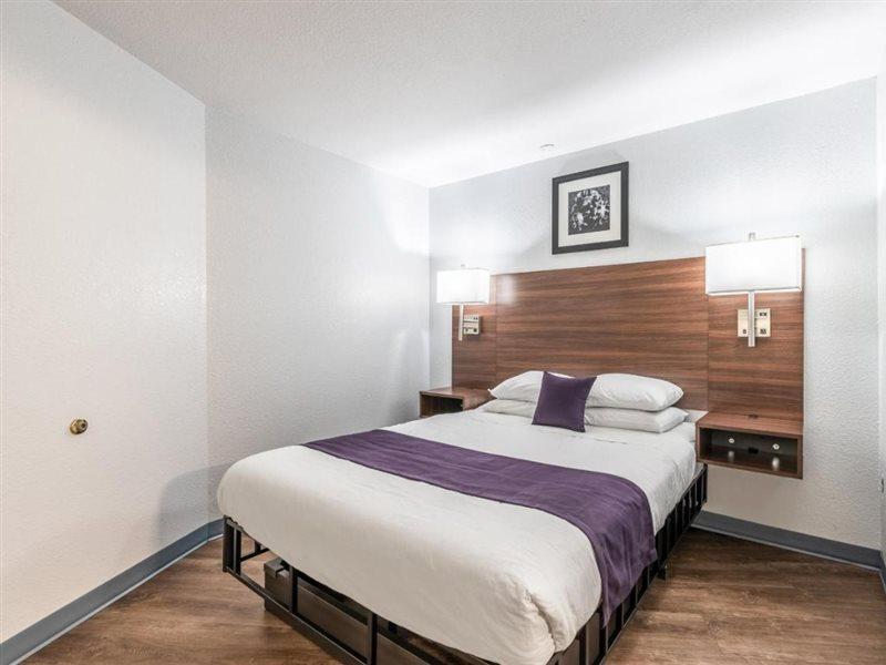 Americas Best Value Inn Searcy Bagian luar foto