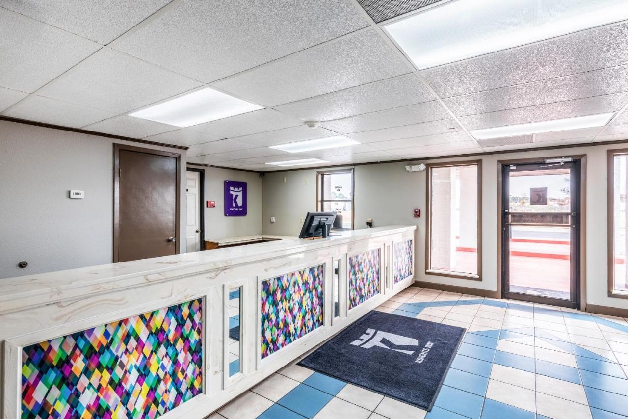 Americas Best Value Inn Searcy Bagian luar foto